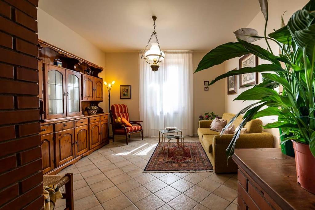 Casa Vacanze Santa Maria Certaldo Luaran gambar
