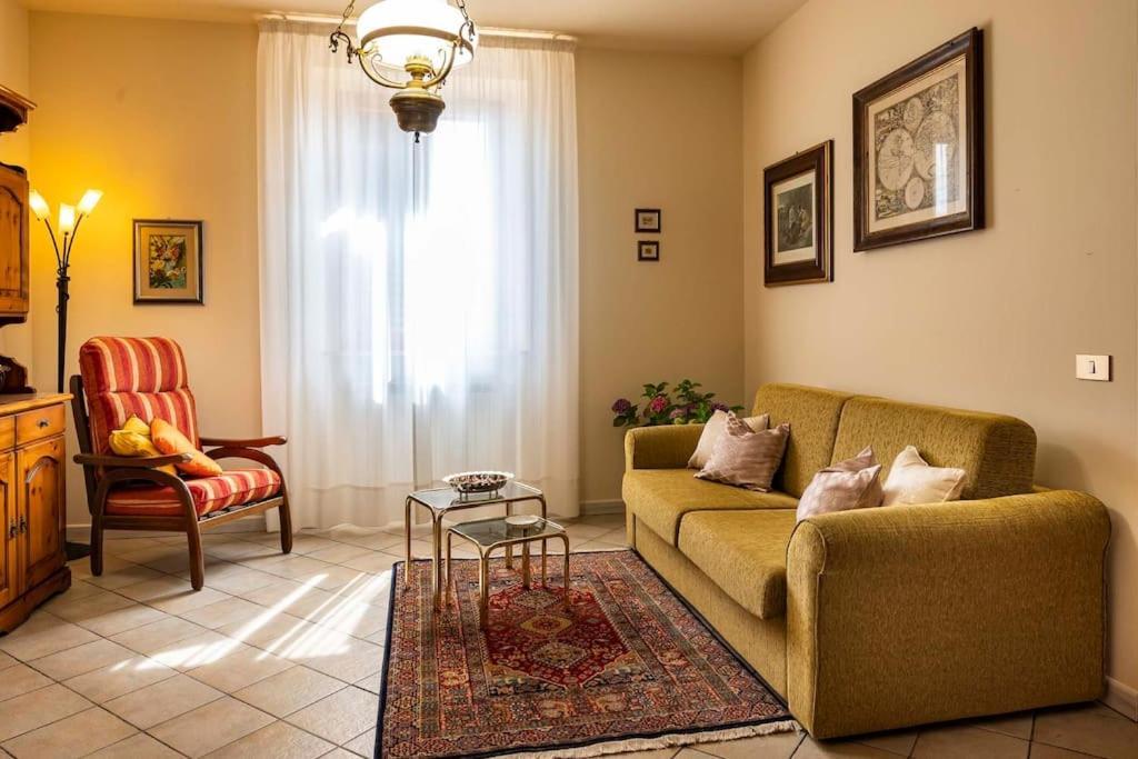 Casa Vacanze Santa Maria Certaldo Luaran gambar