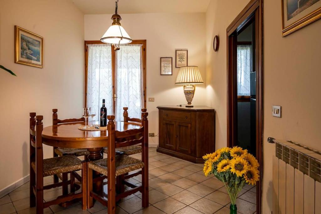 Casa Vacanze Santa Maria Certaldo Luaran gambar